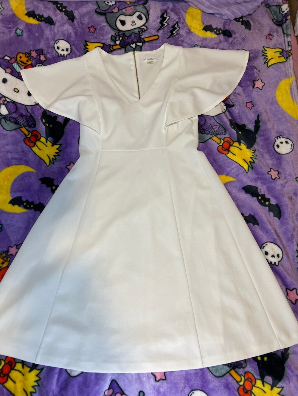 Calvin Klein White Flutter Sleeve Zip Dress Size 8